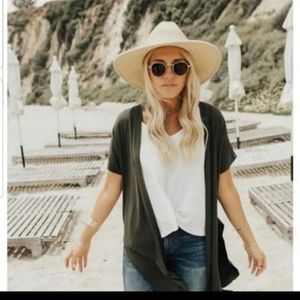 CJLA favorite short sleeve kimono